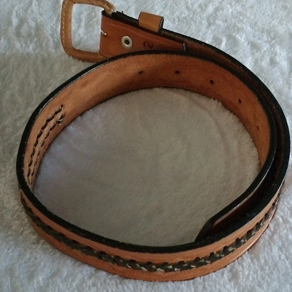 Leather belt